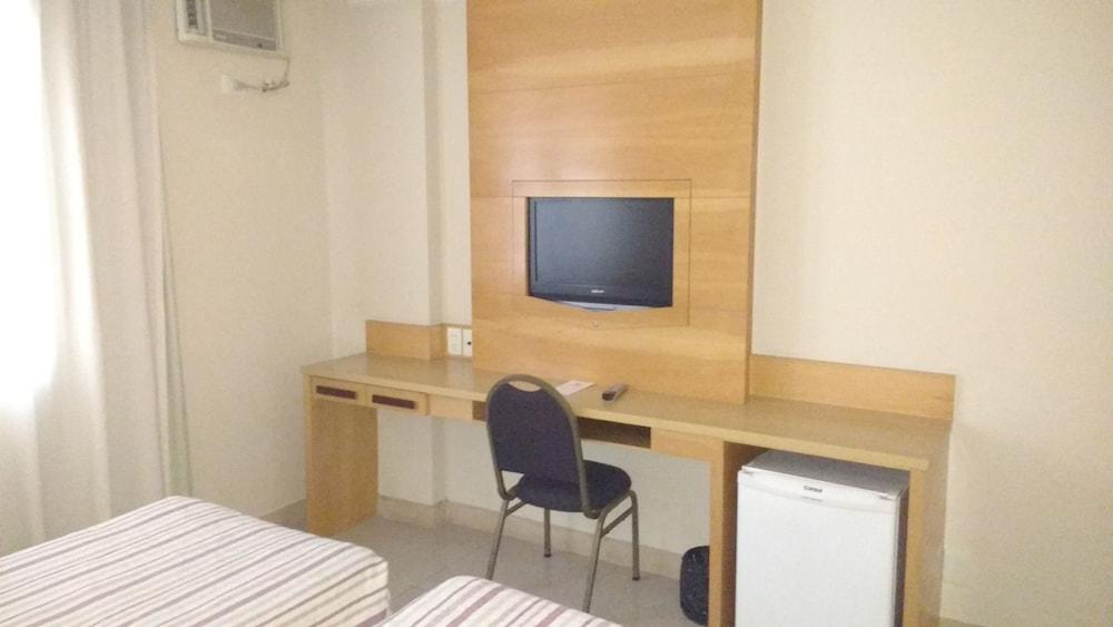 Hotel Atlantico Tower Rio de Janeiro Exteriör bild A room at the hotel