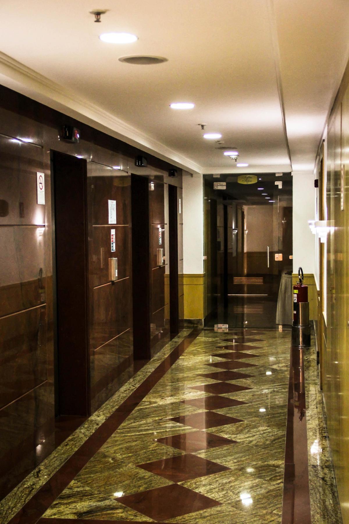 Hotel Atlantico Tower Rio de Janeiro Exteriör bild Elevator lobby