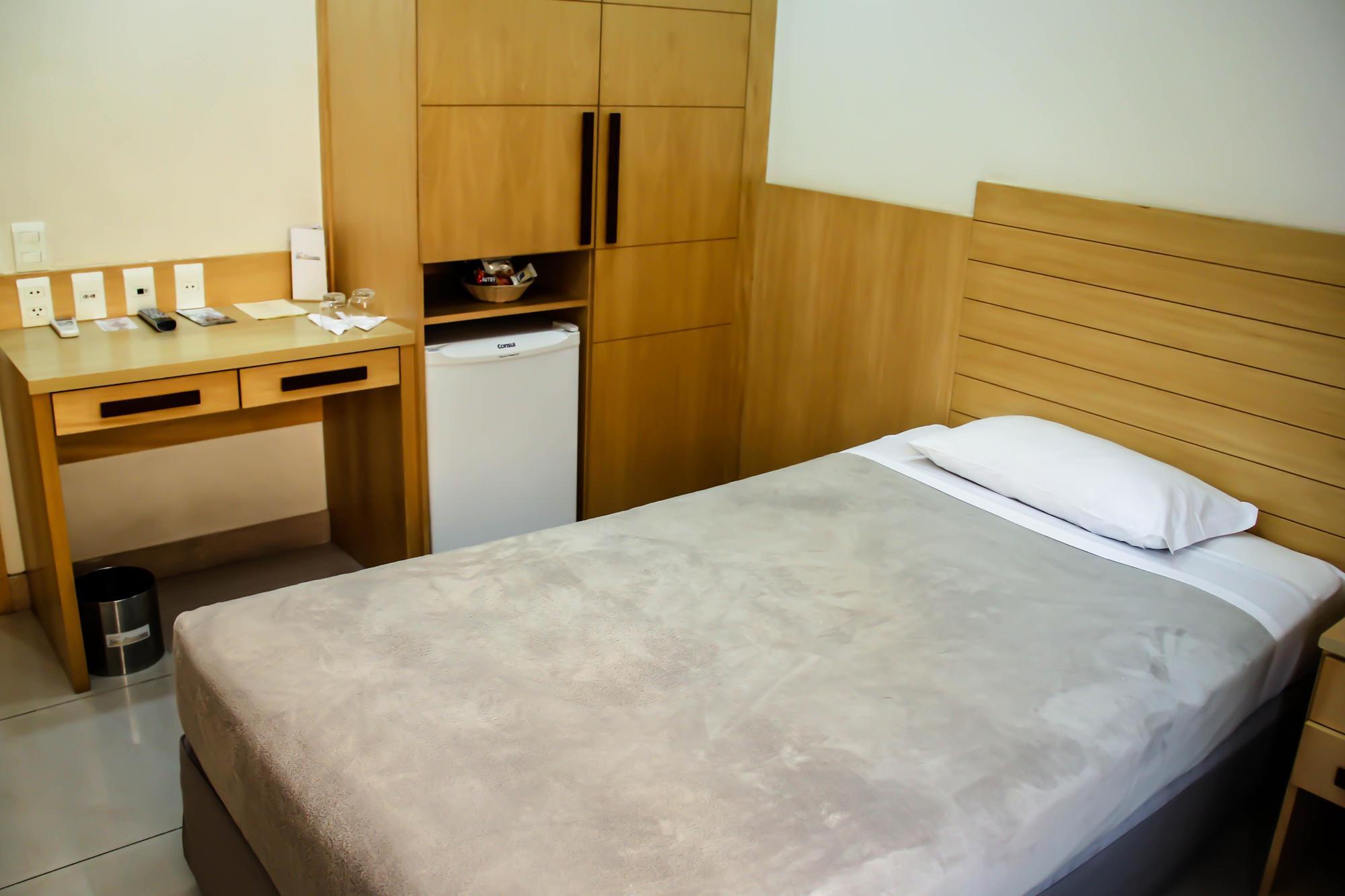 Hotel Atlantico Tower Rio de Janeiro Exteriör bild A single room at the hotel