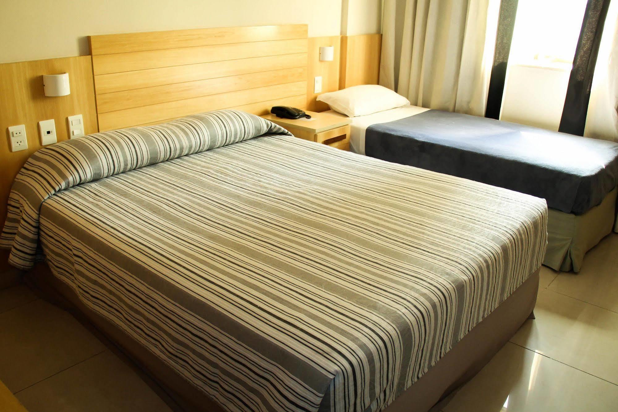 Hotel Atlantico Tower Rio de Janeiro Exteriör bild A single room in a hotel in Belgrade, Serbia.